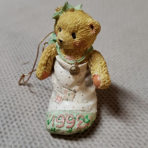 Cherished Teddies, bear in stocking dated 1992 - Picture 2 of 6